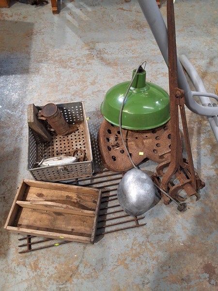 Lot 580 - RUSTIC LOT