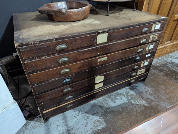 Lot 173 - PLAN DRAWERS