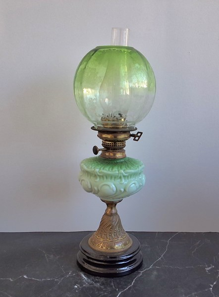 Lot 1350 - KEROSENE LAMP