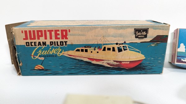 Lot 20 - TOY BOATS