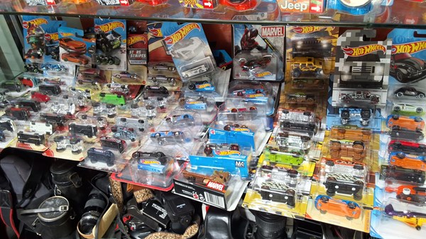 Lot 1362 - HOT WHEELS