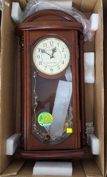 Lot 1072 - WALL CLOCK