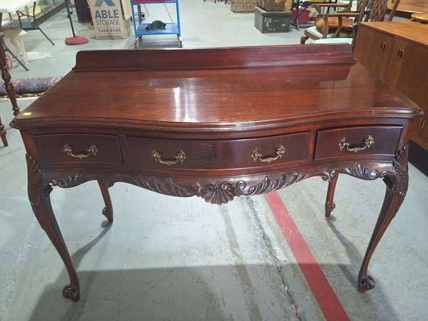 Lot 64 - CONSOLE TABLE