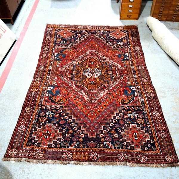 Lot 307 - FLOOR RUG