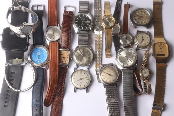 Lot 1059 - WRISTWATCHES