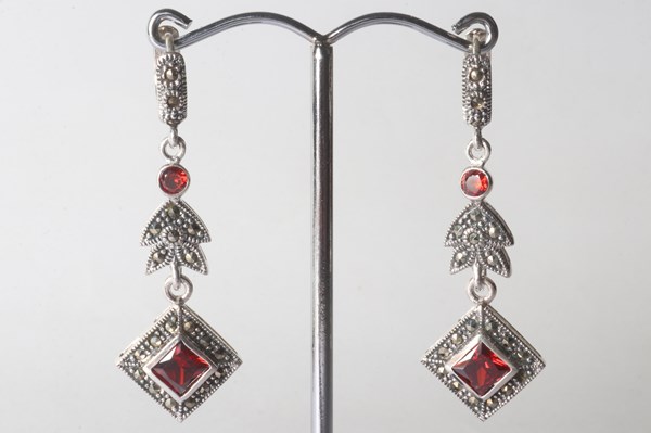 Lot 1007 - SILVER EARRINGS