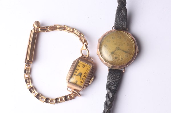 Lot 1041 - GOLD WATCHES