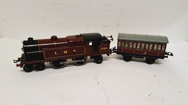 Lot 1392 - MODEL TRAINS