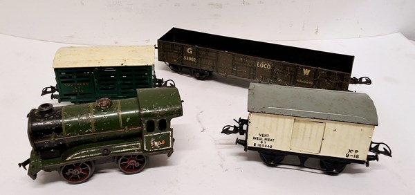 Lot 1394 - MODEL TRAINS