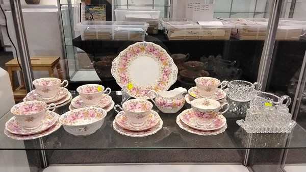 Lot 1180 - ROYAL ALBERT