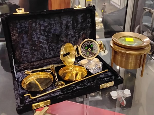 Lot 1454 - PROSPECTORS COLLECTABLES