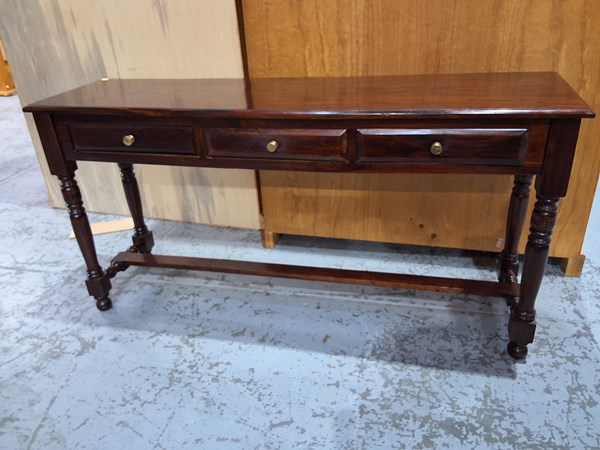 Lot 90 - HALL TABLE