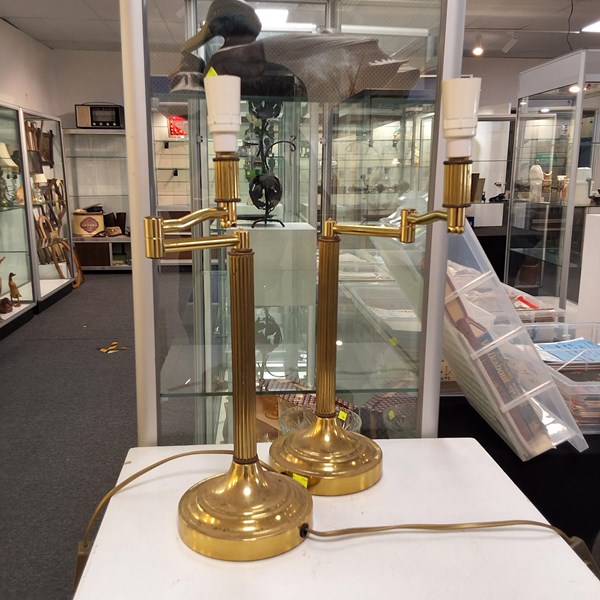 Lot 1171 - TABLE LAMPS