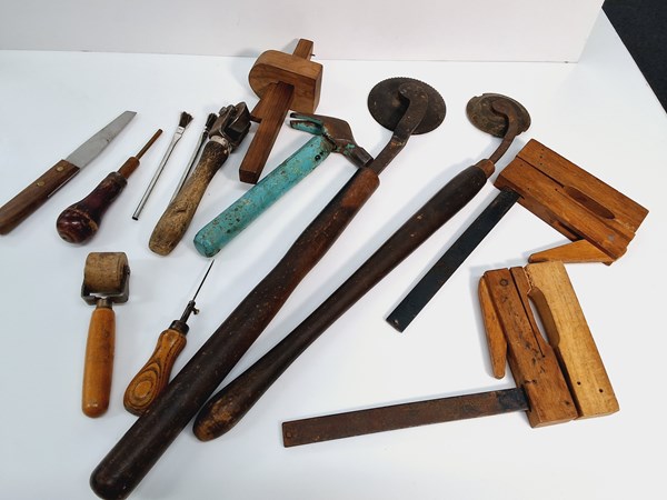 Lot 1282 - BOOK BINDING TOOLS