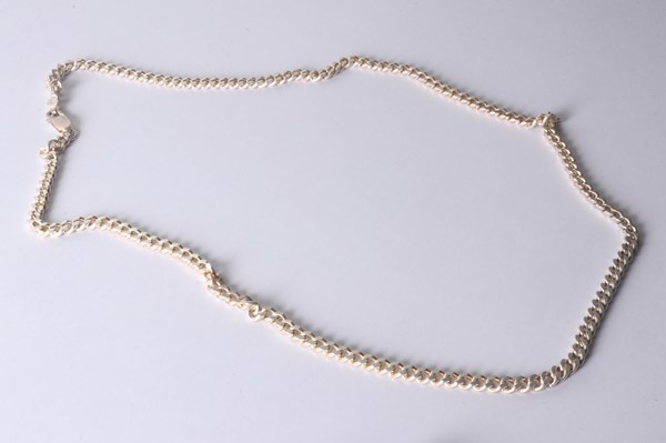 Lot 1033 - SILVER NECKLACE