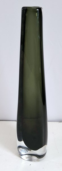 Lot 1287 - VASE