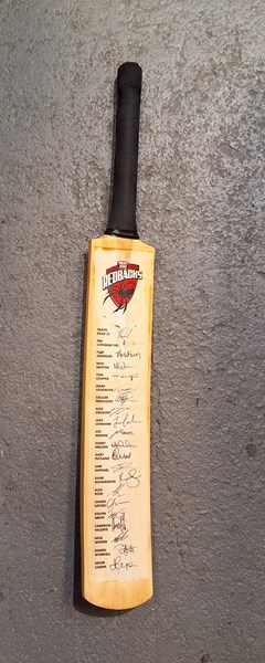 Lot 1426 - CRICKET BAT