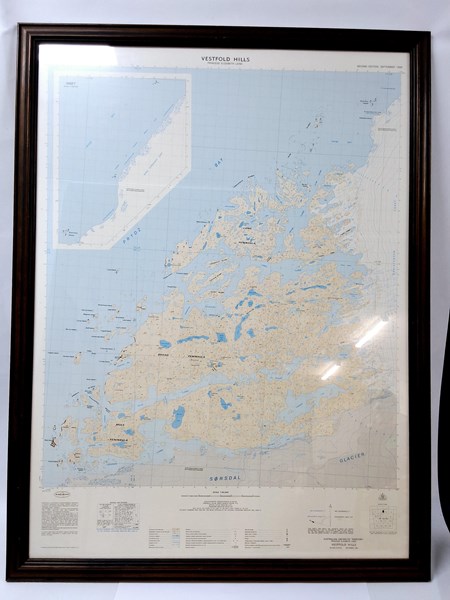 Lot 1503 - FRAMED ANTARCTIC MAP