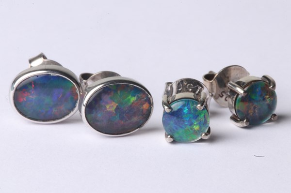 Lot 1032 - OPAL EARRINGS