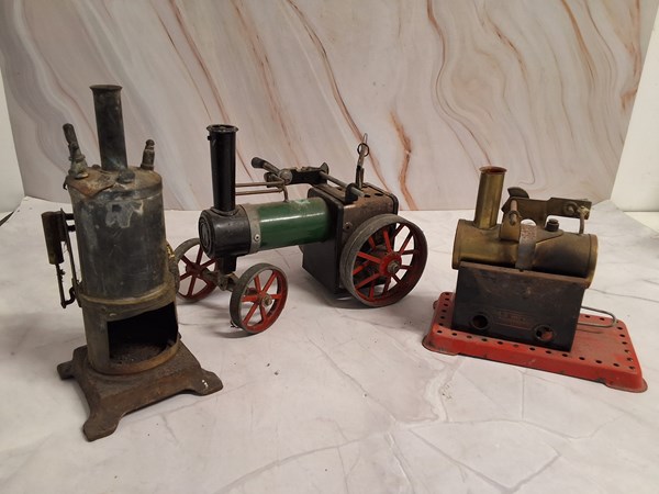Lot 1510 - STEAM ENGINES