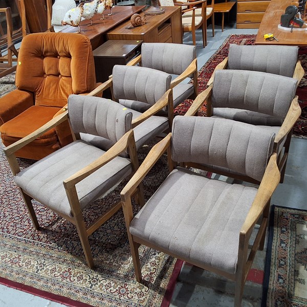 Lot 319 - ARMCHAIRS