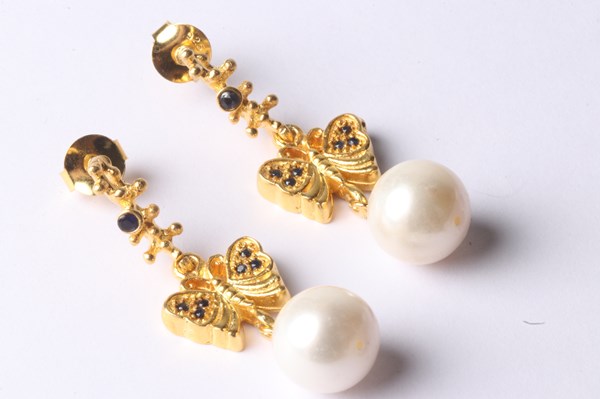 Lot 1021 - PEARL EARRINGS