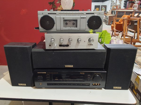 Lot 1501 - STEREO LOT
