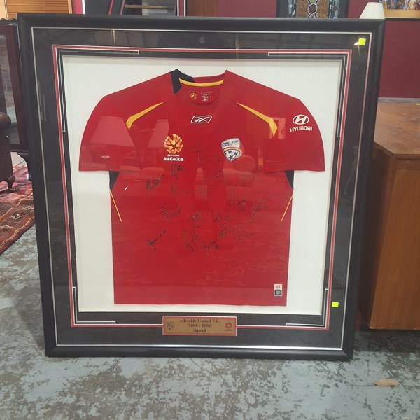 Lot 265 - FRAMED JERSEY