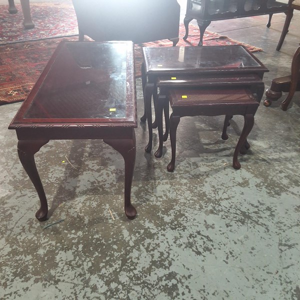 Lot 145 - COFFEE TABLES