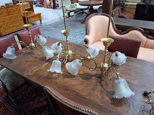 Lot 182 - PENDANT LIGHTS