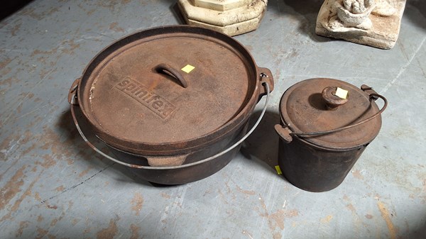 Lot 150 - CAMP POTS