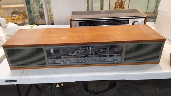 Lot 319 - B&O STEREO TUNER