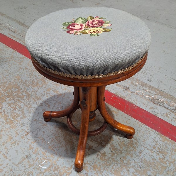 Lot 183 - PIANO STOOL