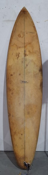 Lot 280 - SURF BOARD