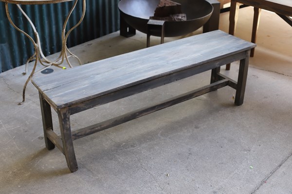 Lot 371 - BENCH