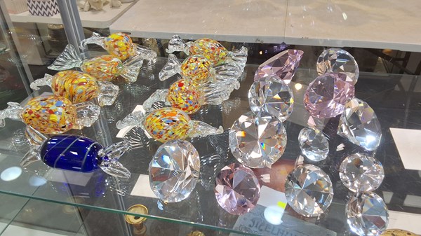 Lot 1192 - GLASS ORNAMENTS