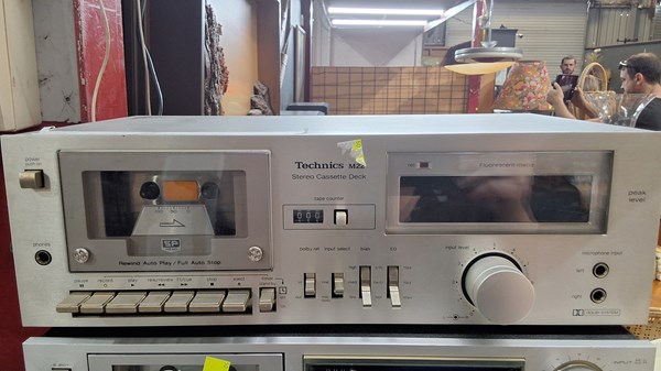 Lot 363 - CASSETTE DECK