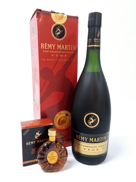Lot 63 - RÈMY MARTIN