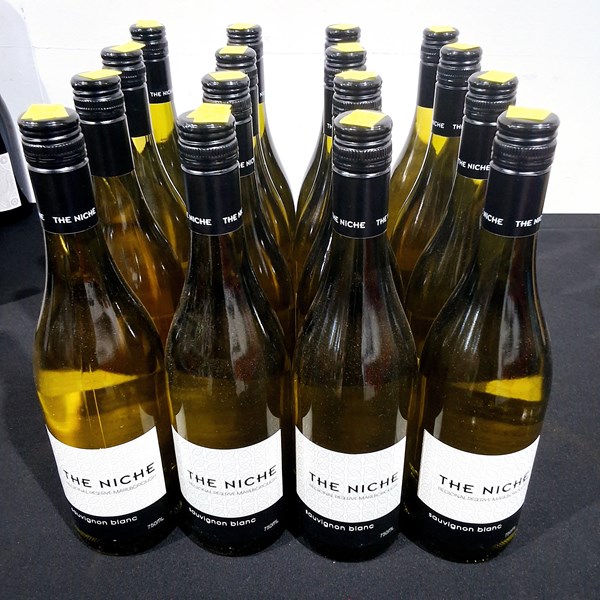 Lot 111 - THE NICHE