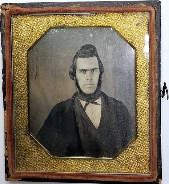 Lot 1058 - DAGUERREOTYPE