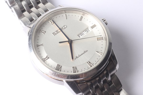 Lot 1037 - SEIKO WATCH