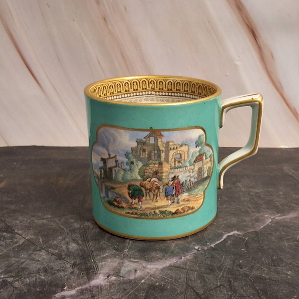 Lot 1050 - PRATTWARE MUG