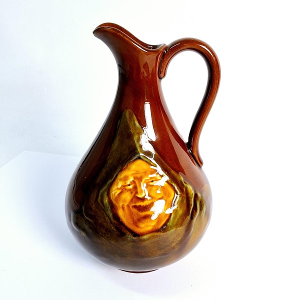 Lot 1118 - ROYAL DOULTON JUG