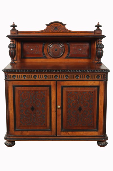 Lot 48 - CHIFFONIER