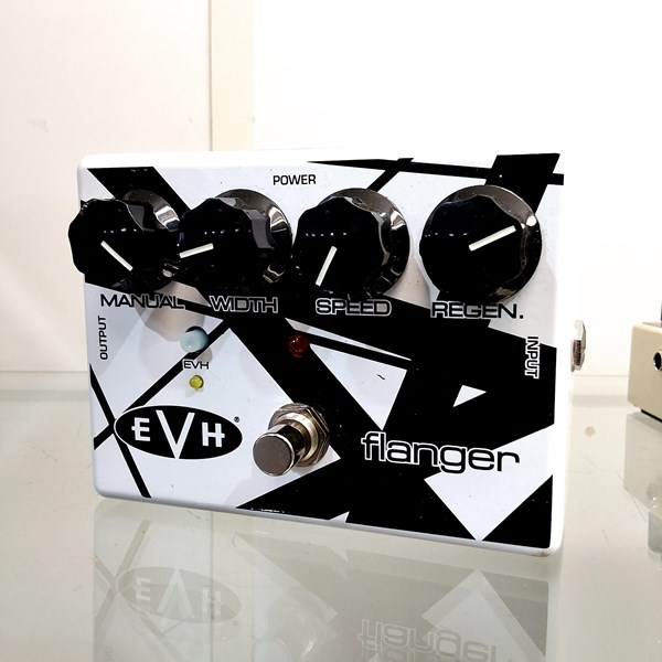 Lot 1408 - MXR GUITAR PEDAL