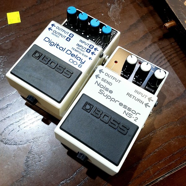 Lot 1416 - BOSS GUITAR PEDALS