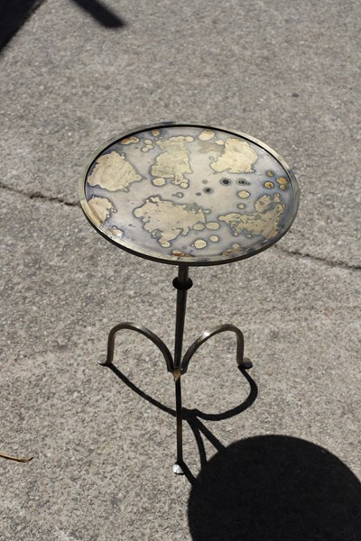 Lot 40 - SIDE TABLE