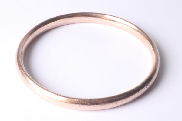 Lot 1011 - BANGLE