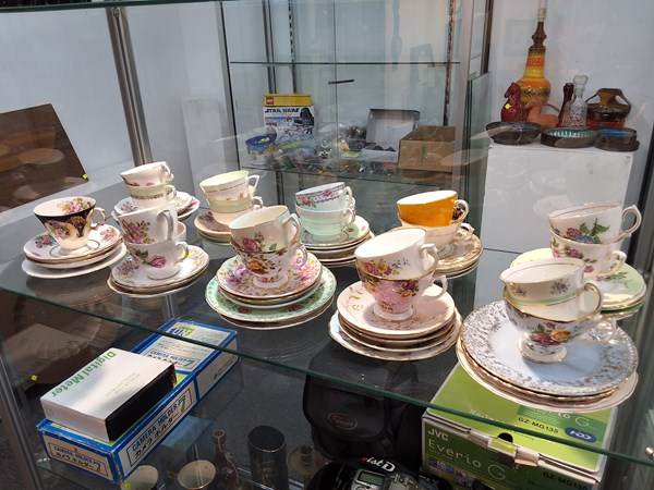 Lot 1463 - PRETTY CHINA