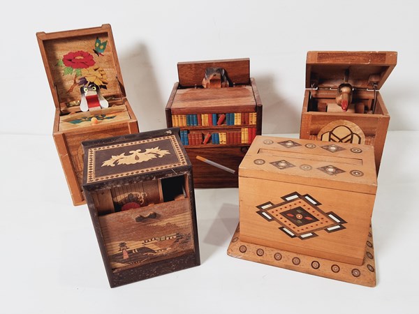 Lot 1230 - CIGARETTE BOXES (5)